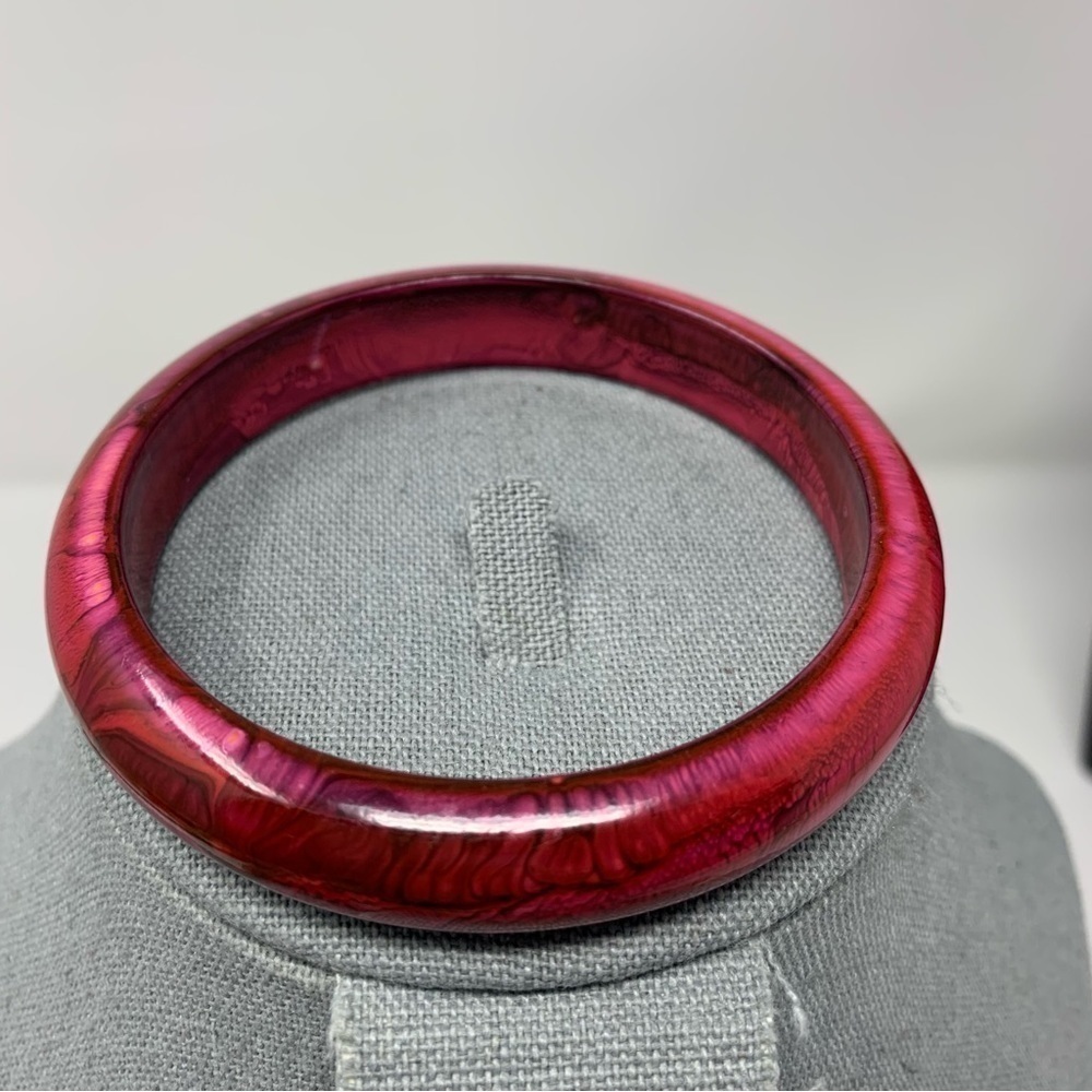 Vintage Magenta Red Purple Pink Wood Painted Classic Slim Bangle - Picture 3 of 13